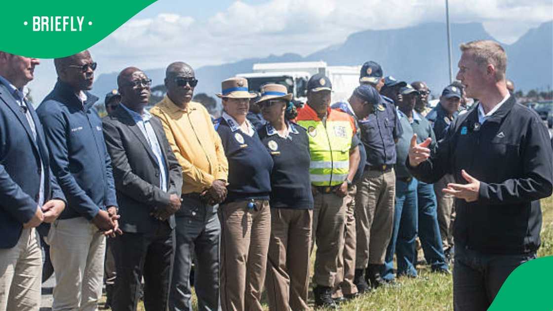 JP Smith and traffic officers JP Smith and traffic officers