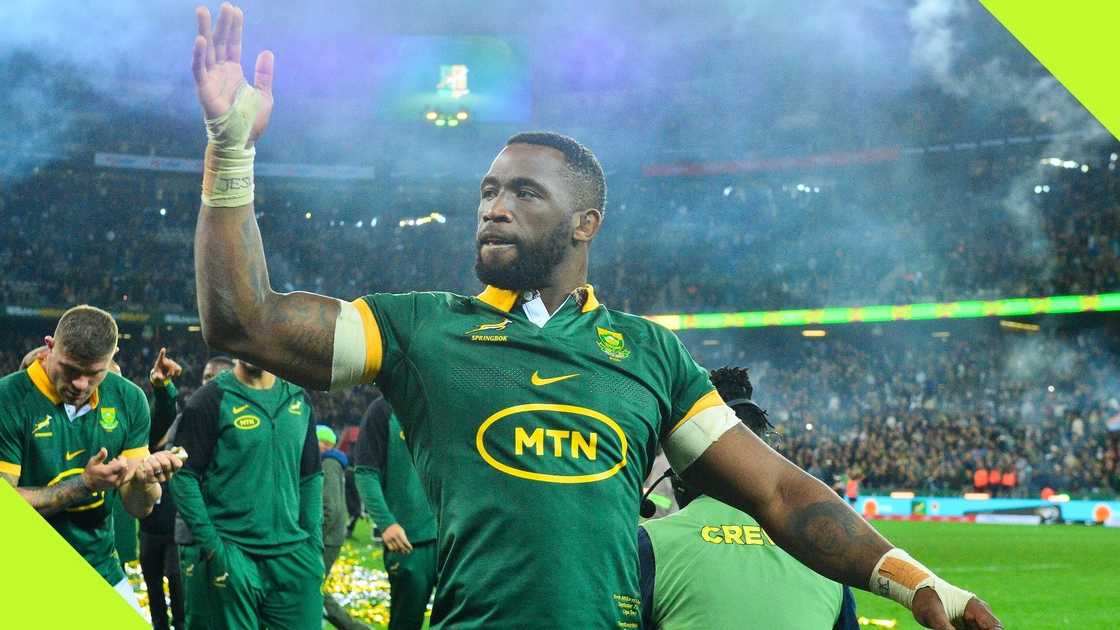 Siya Kolisi has re-joined the Sharks.