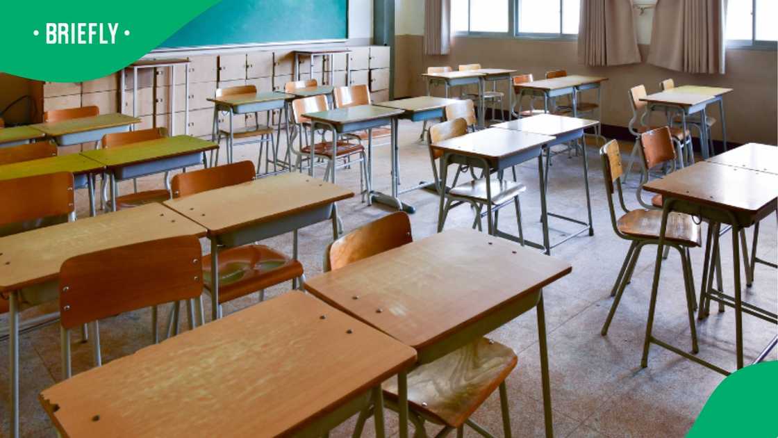 Queenstown Girls' High School teacher suspended amid sexual abuse allegations Queenstown Girls' High School teacher suspended amid sexual abuse allegations