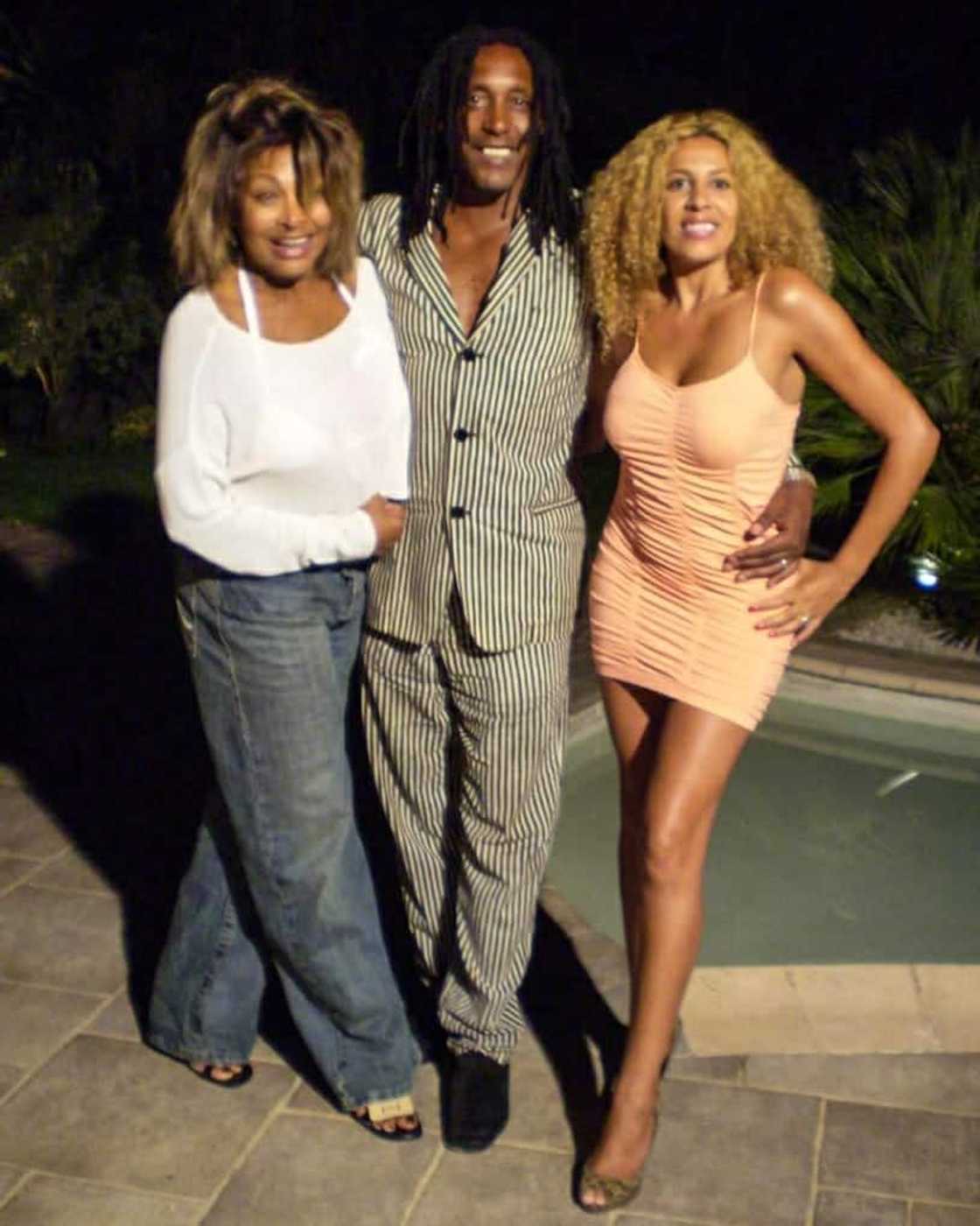 Ronnie Renelle Ronnie Renelle