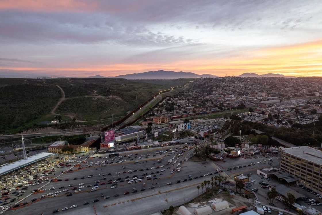 The San Ysidro crossing port in Tijuana, Baja California State, Mexico The San Ysidro crossing port in Tijuana, Baja California State, Mexico