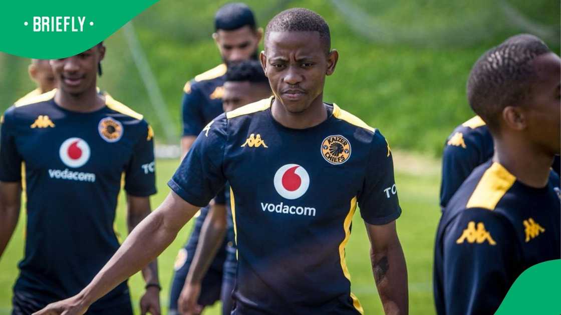 Former Kaizer Chiefs star explains what Thabo Cele is stil struggling with since returning to the PSL.