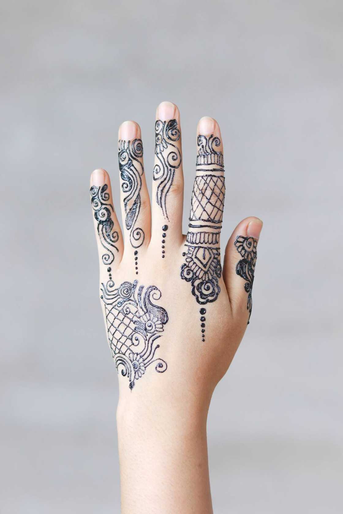 mehndi patterns