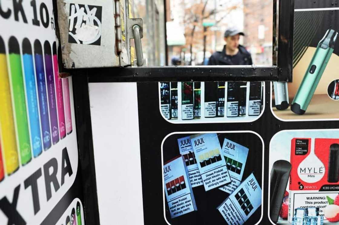 A Juul advertisement is seen on a grocery store on December 07, 2022 in the Flatbush neighborhood of Brooklyn borough in New York A Juul advertisement is seen on a grocery store on December 07, 2022 in the Flatbush neighborhood of Brooklyn borough in New York
