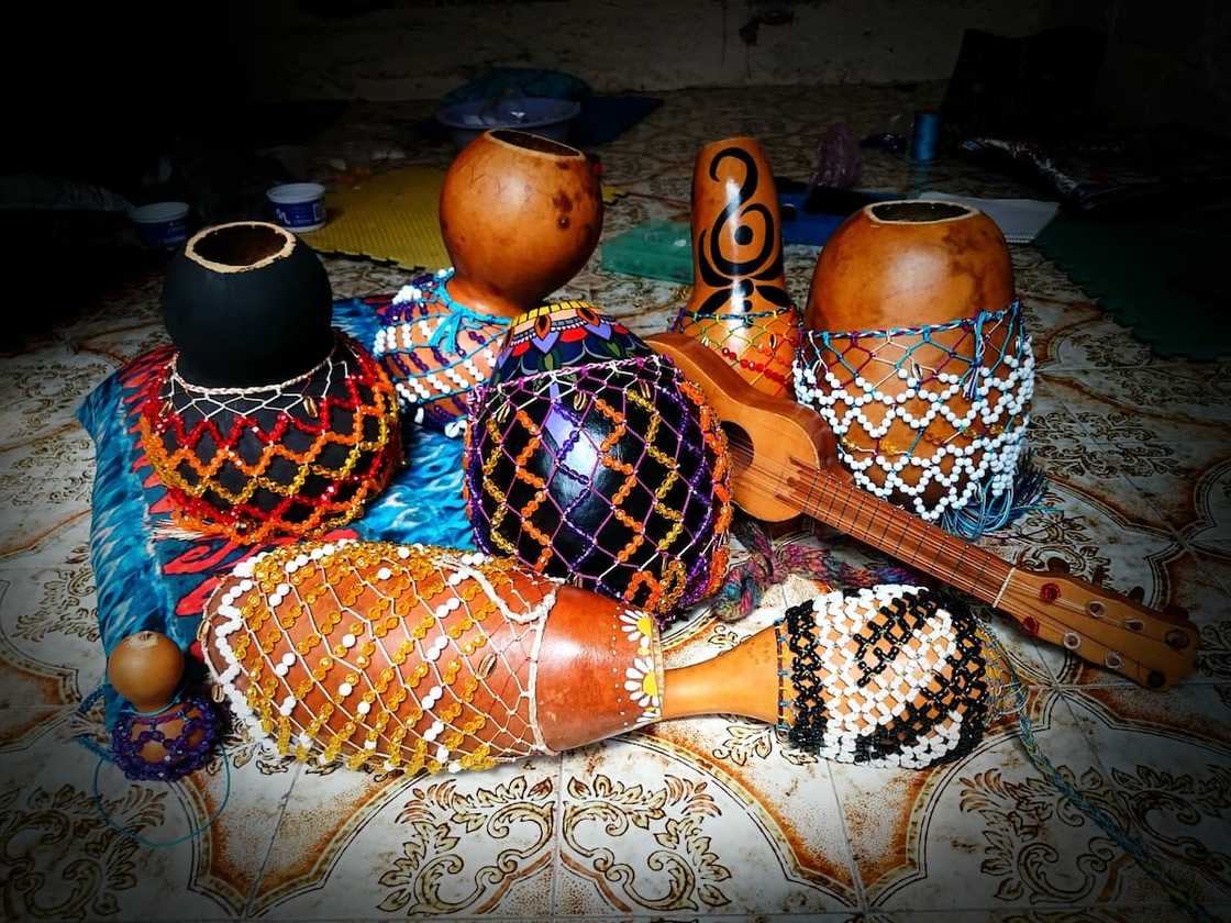 African percussion instruments African percussion instruments
