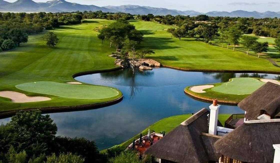 Elite golf meets wild views at Rupert’s Mpumalanga estate Elite golf meets wild views at Rupert’s Mpumalanga estate