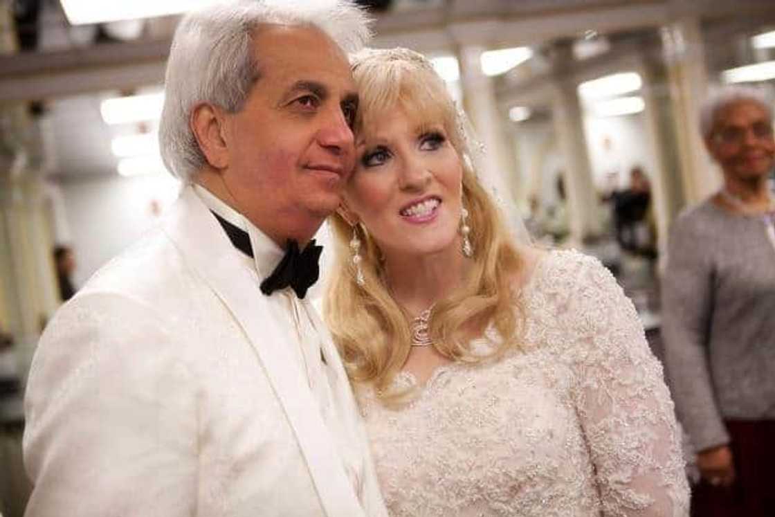 Suzanne Hinn's biography What happened to Benny Hinn's wife? Briefly Suzanne Hinn's biography What happened to Benny Hinn's wife? Briefly