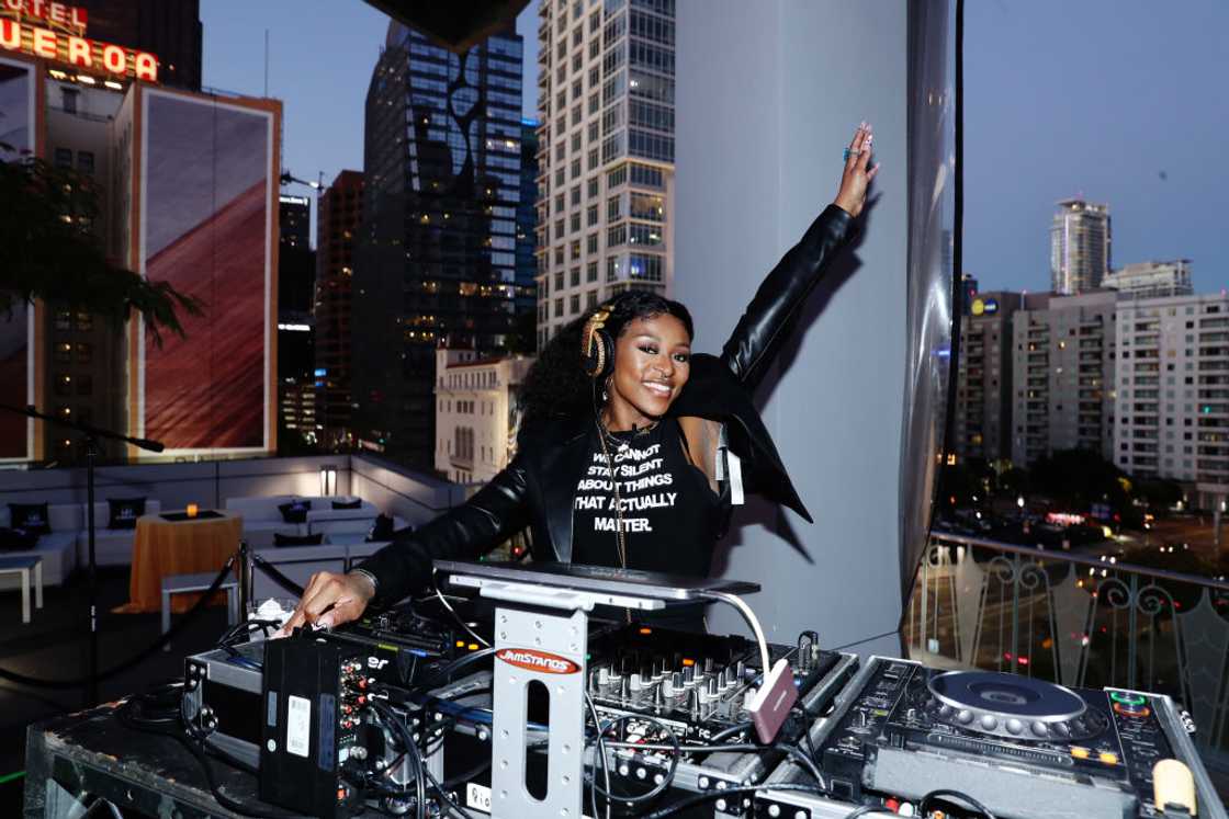 DJ Zinhle celebrates her brother DJ Zinhle celebrates her brother