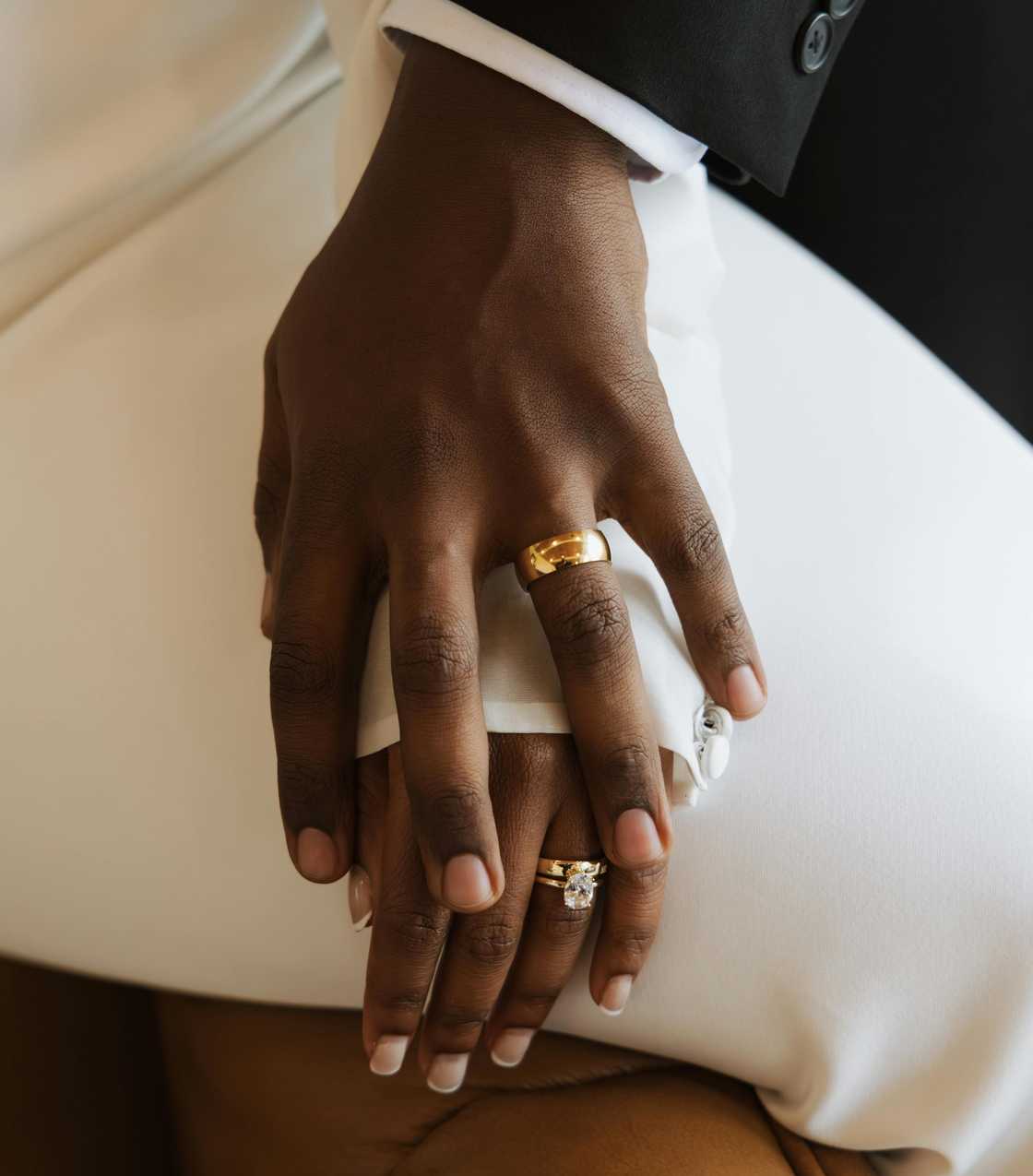 People were happy to hear a woman raving about her rmarriage