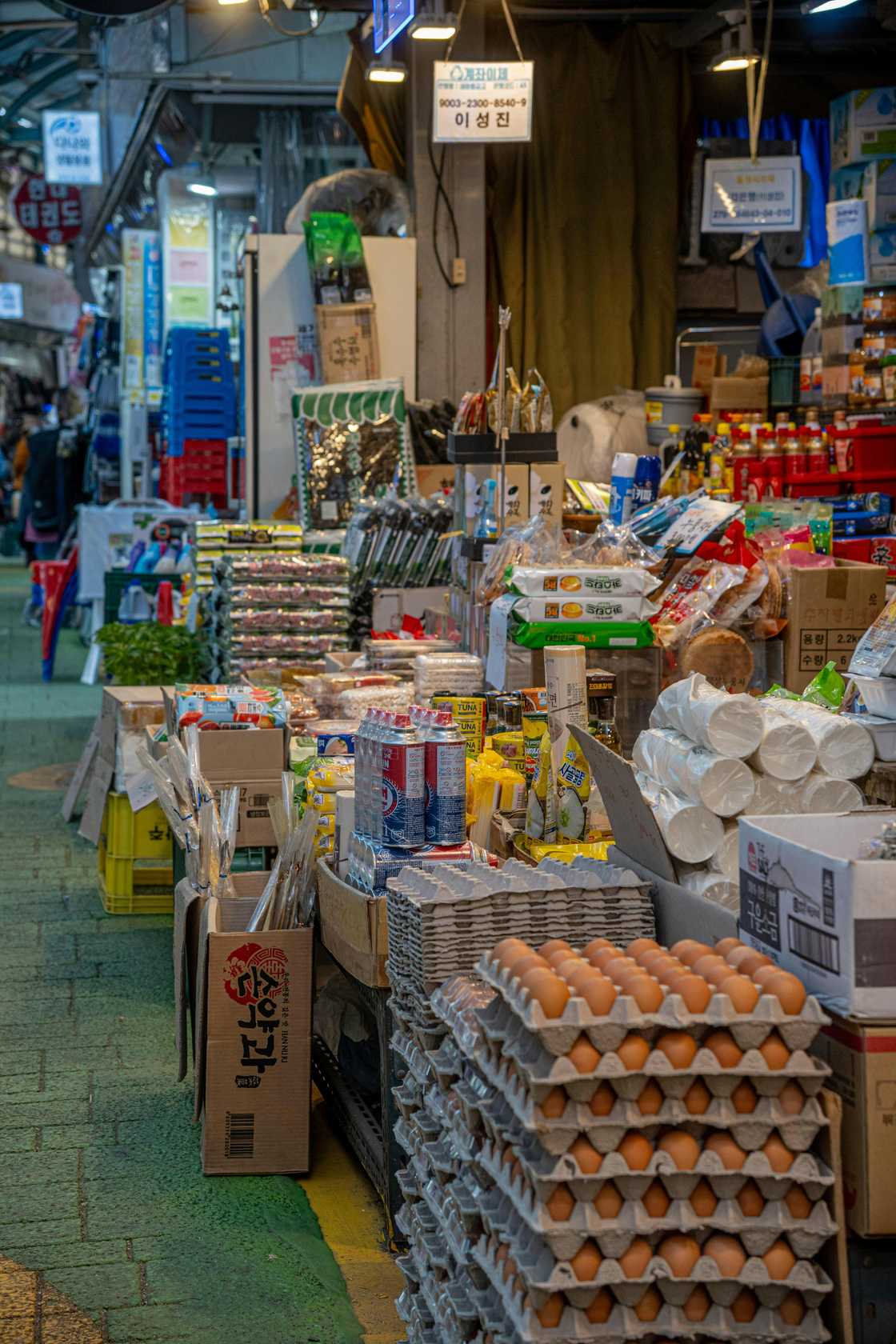 Others hailed the shop owner as a genius businessman for his deep understanding of community needs Others hailed the shop owner as a genius businessman for his deep understanding of community needs