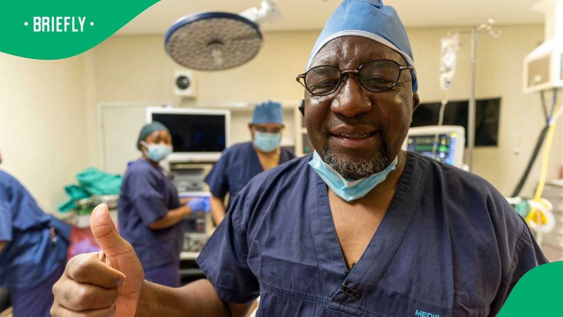 Academic institutions are using advanced electronic modelling to showcase modern microscopic surgical procedures Academic institutions are using advanced electronic modelling to showcase modern microscopic surgical procedures
