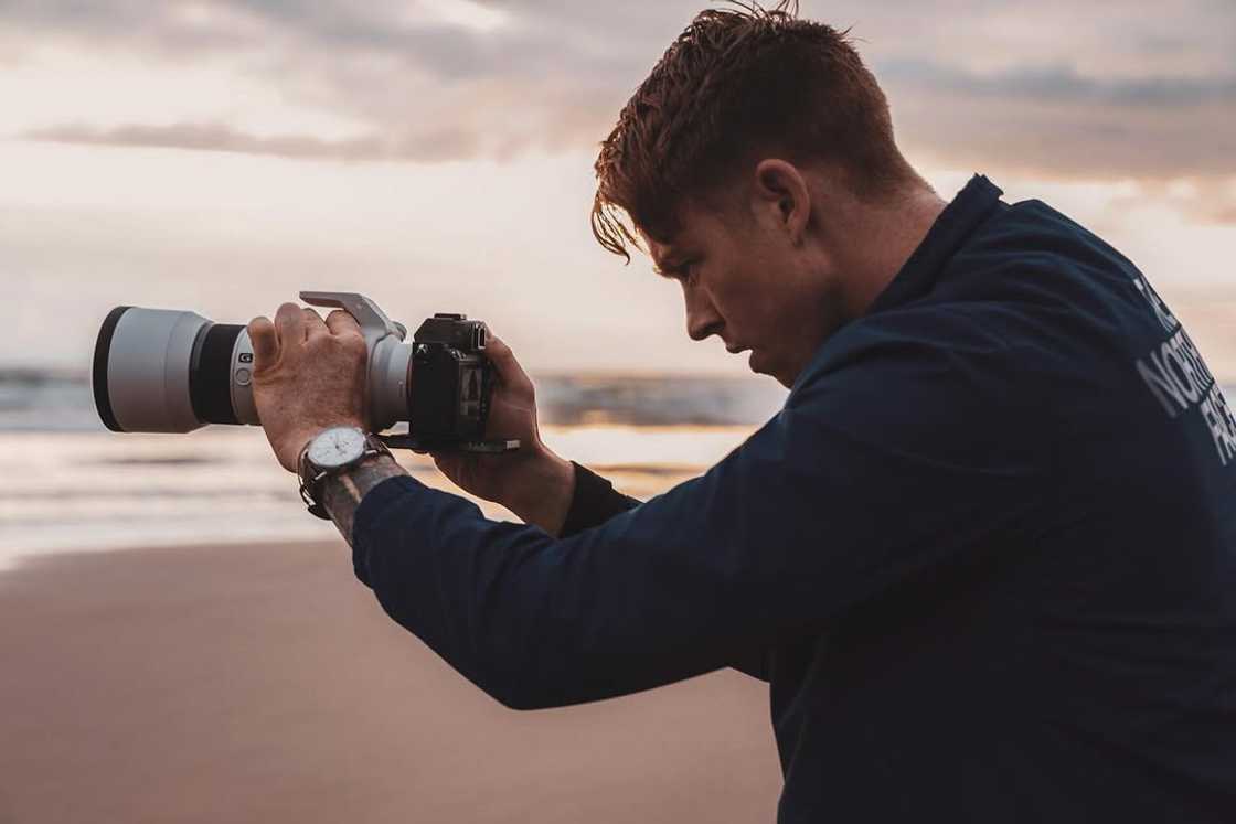 Mzansi peeps shared that lions should not be disturbed at game reserves Mzansi peeps shared that lions should not be disturbed at game reserves