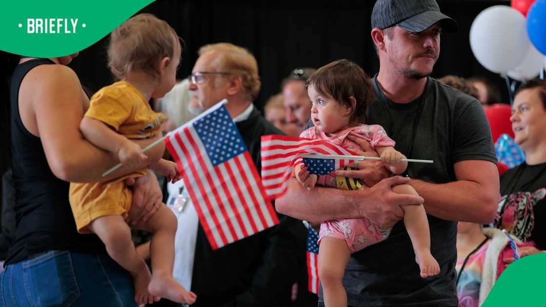 An Afrikaner in the United States shared a picture of provisions he received from a food babk An Afrikaner in the United States shared a picture of provisions he received from a food babk