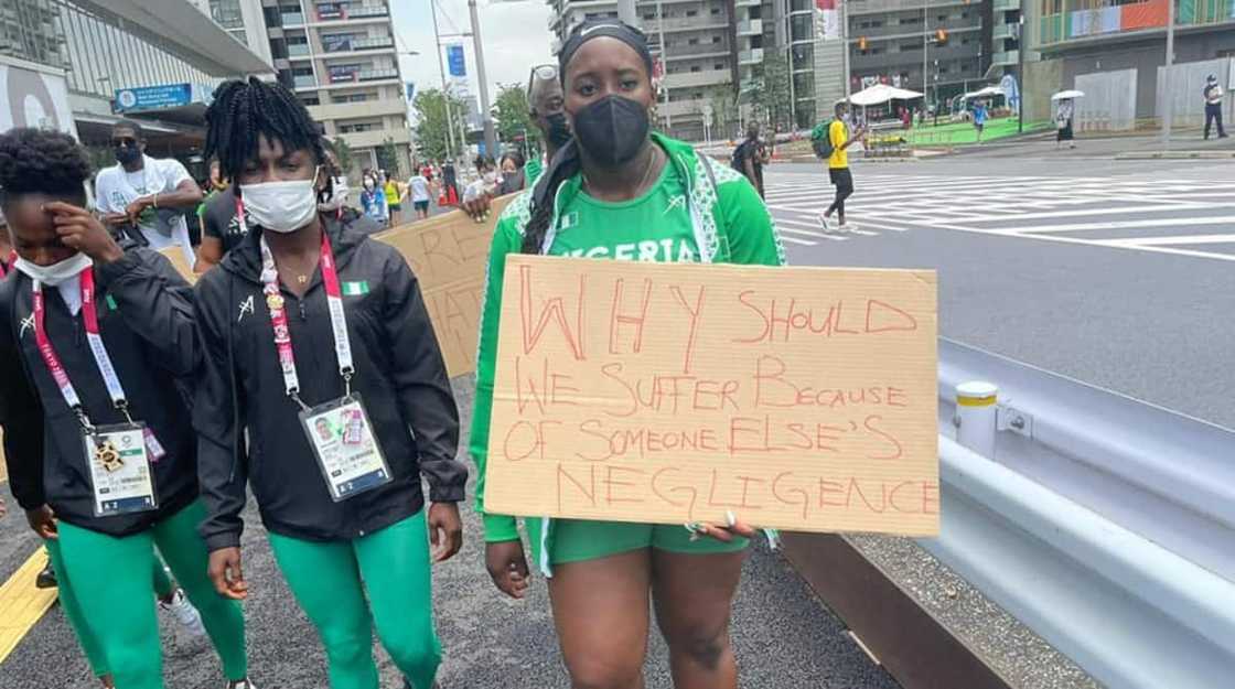 Confusion as Nigerian Athletes Storm the Streets of Tokyo to Protest Their Disqualification From Olympics Confusion as Nigerian Athletes Storm the Streets of Tokyo to Protest Their Disqualification From Olympics