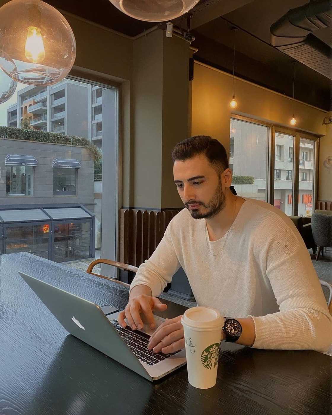 Excuses to call out of work, What excuse can I give for not going to work? Excuses to call out of work, What excuse can I give for not going to work?