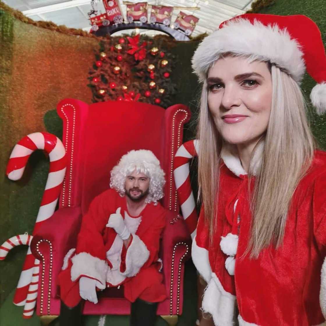 Sorina Erasmus songs Sorina Erasmus songs