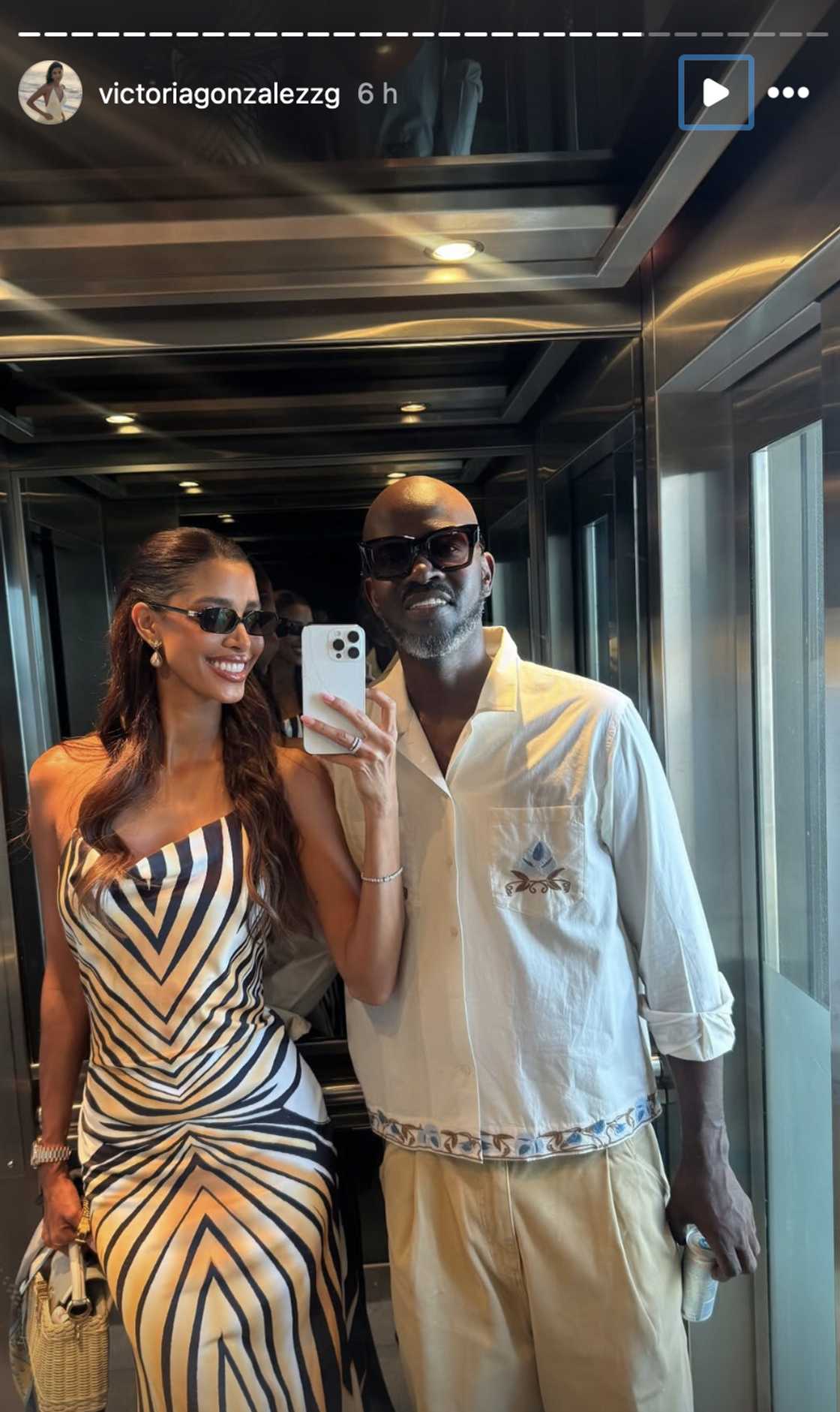 Black Coffee's injured arm appears to have gained mobility