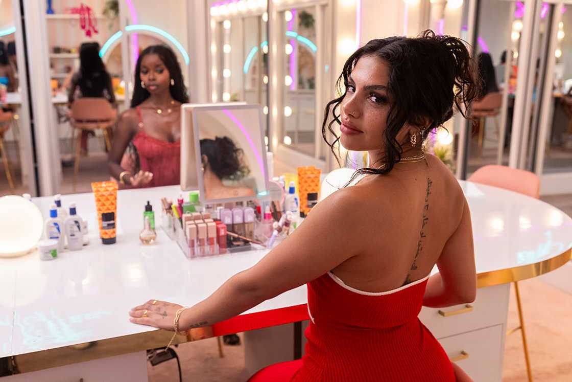 Huda Mustafa Huda Mustafa