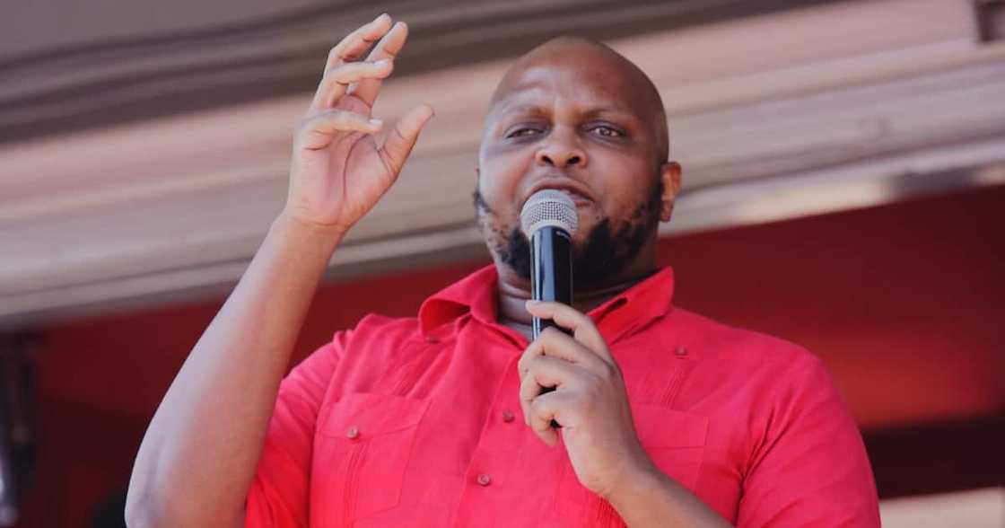 Floyd Shivambu, Orlando Pirates, Kaizer Chiefs, drag Floyd Shivambu, Orlando Pirates, Kaizer Chiefs, drag