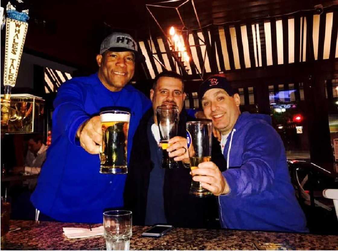 Alvin Whitney's height Alvin Whitney's height