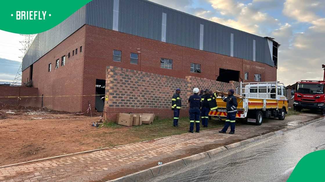 The death toll for the building which collapsed in Ormonde, Johannesburg, increased to eight The death toll for the building which collapsed in Ormonde, Johannesburg, increased to eight
