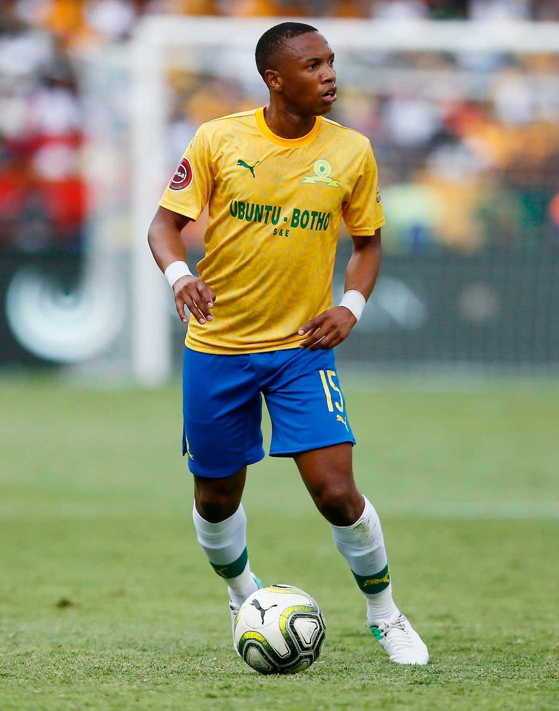 Netizens shared mixed opinions after spotting Andile Jali in a short video online Netizens shared mixed opinions after spotting Andile Jali in a short video online