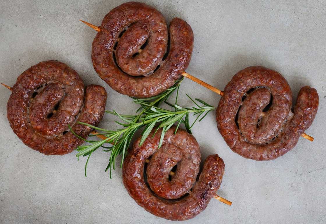 Charcuterie board meat ideas Charcuterie board meat ideas