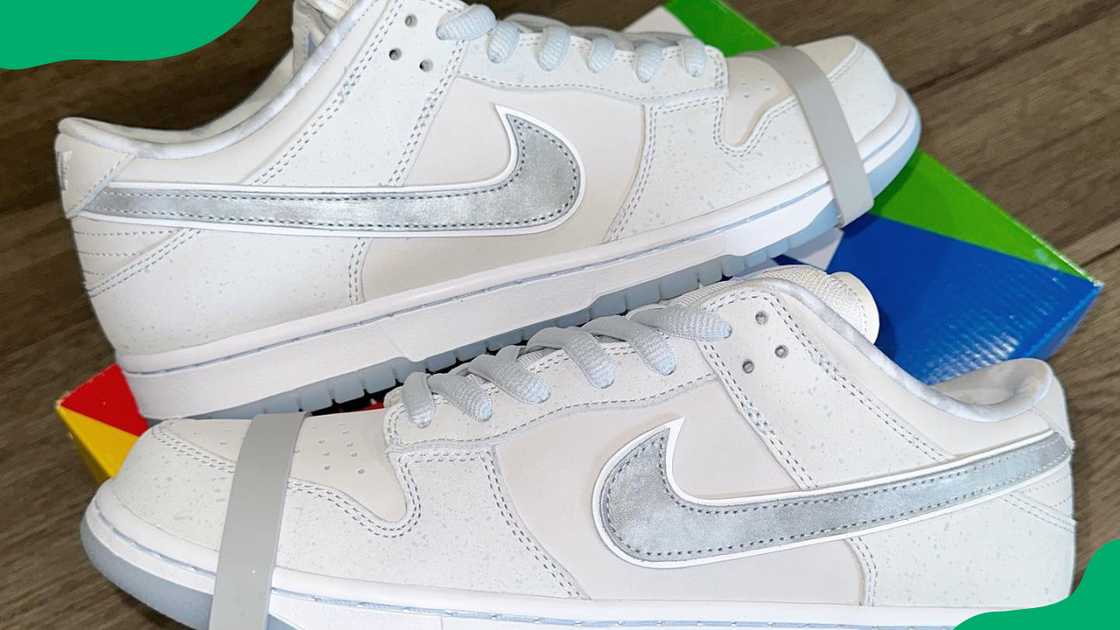 Concepts Nike SB Dunk Low White Lobster (F&F)