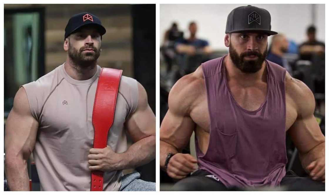 How much can Bradley Martyn bench?