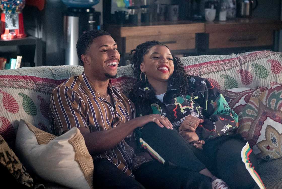 Chloe Bailey and Grown-ish co-star Diggy Simmons Chloe Bailey and Grown-ish co-star Diggy Simmons