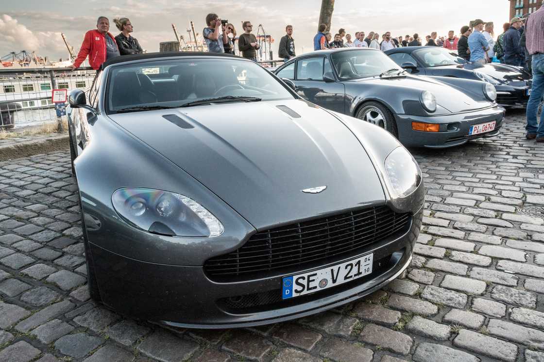 Man dragged for crash luxury car Man dragged for crash luxury car