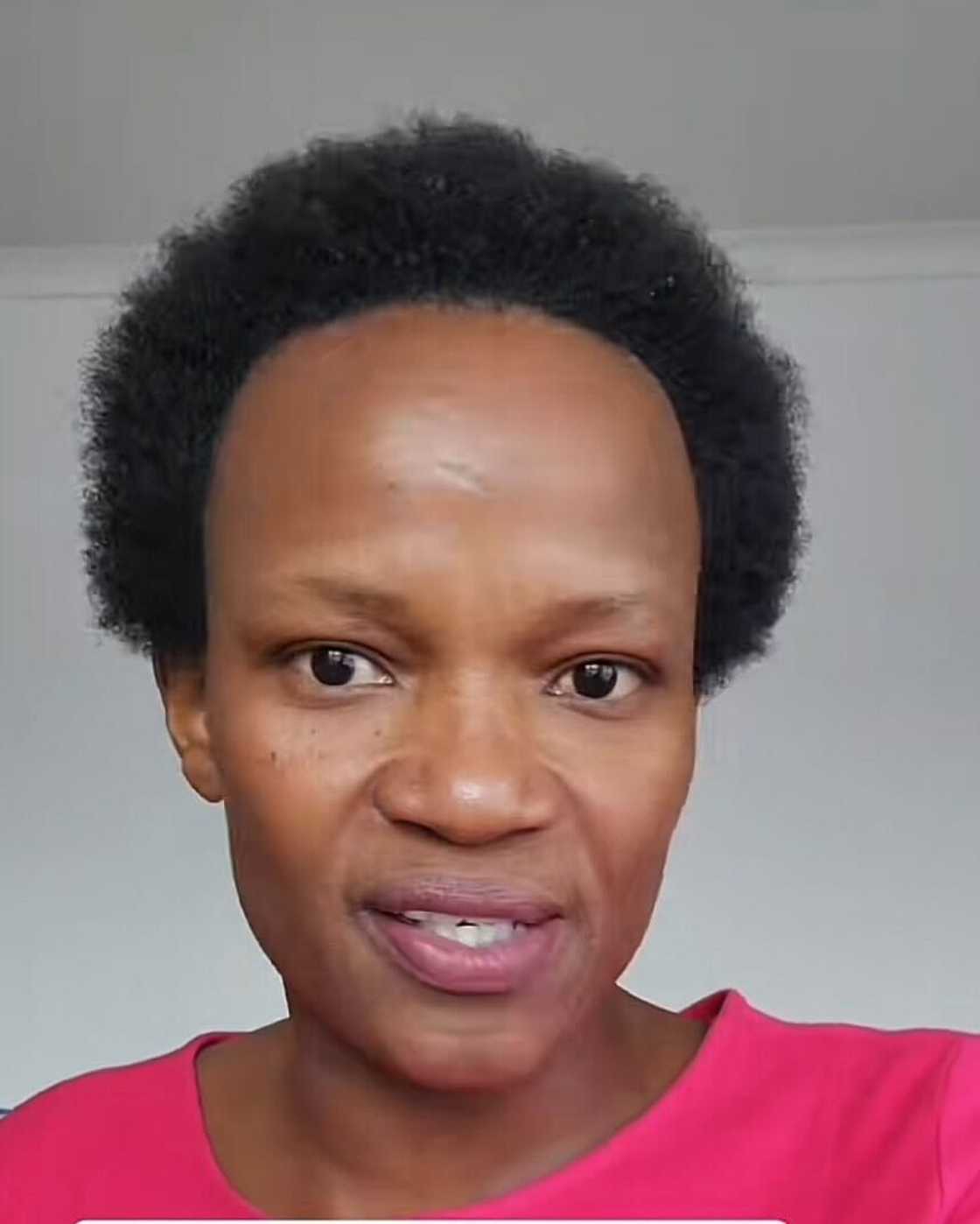 A woman showcased a teacher's salary with 18 years of experience. A woman showcased a teacher's salary with 18 years of experience.