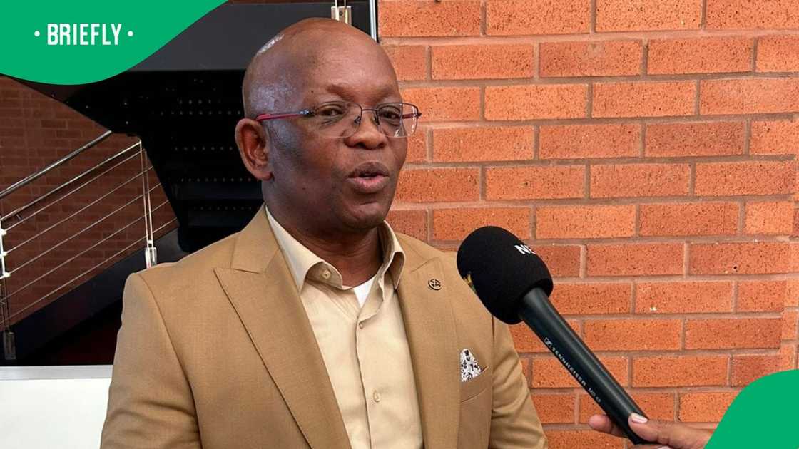 The Eastern Cape's Community Safety MEC Xolile Nqatha praised the cops for taking down an alleged extortionist The Eastern Cape's Community Safety MEC Xolile Nqatha praised the cops for taking down an alleged extortionist