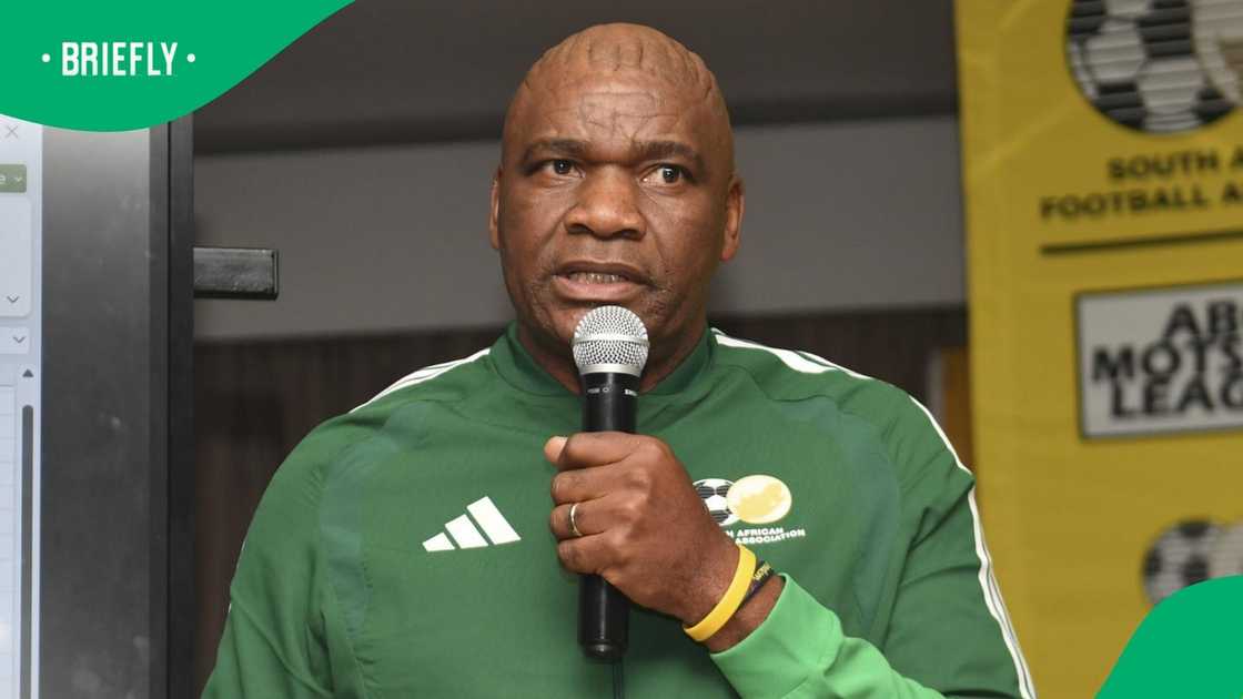 Molefi Ntseki