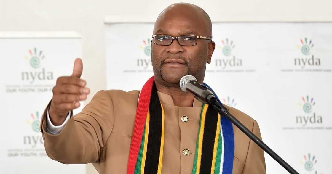 Nathi Mthethwa, Minister of Sport, stands by R22 million flag project, AfriForum flag dispute Nathi Mthethwa, Minister of Sport, stands by R22 million flag project, AfriForum flag dispute