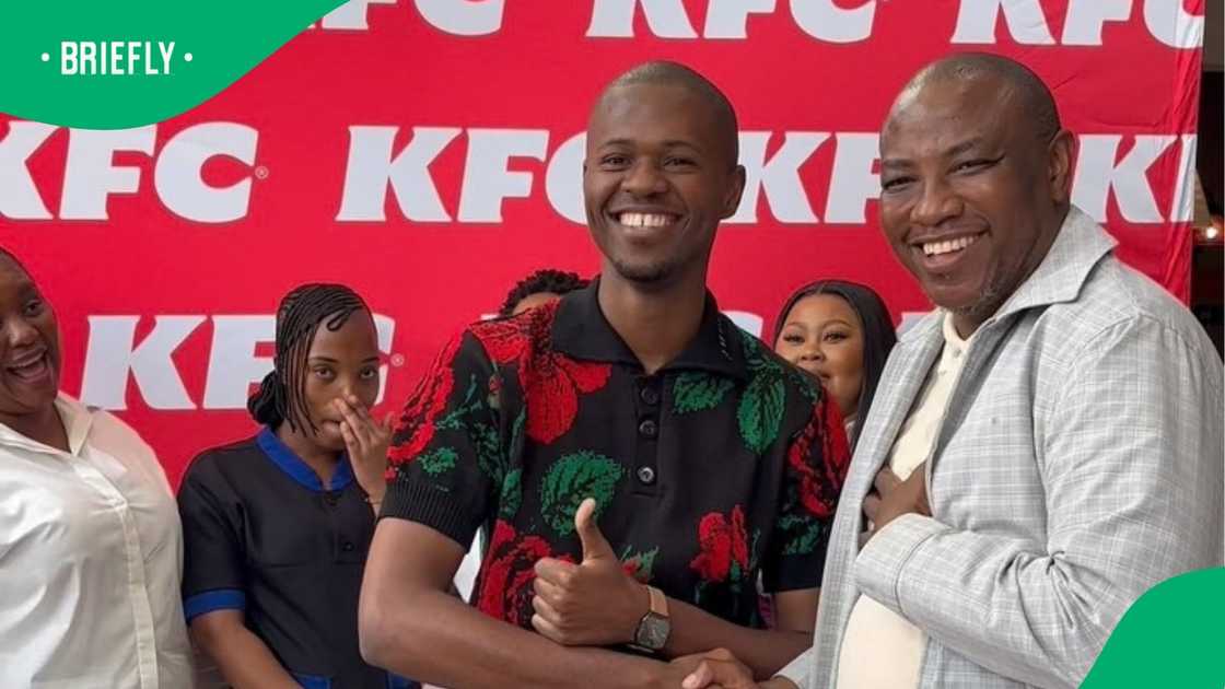 Musa Mseleku meets his viral impersonator in hilarious encounter Musa Mseleku meets his viral impersonator in hilarious encounter