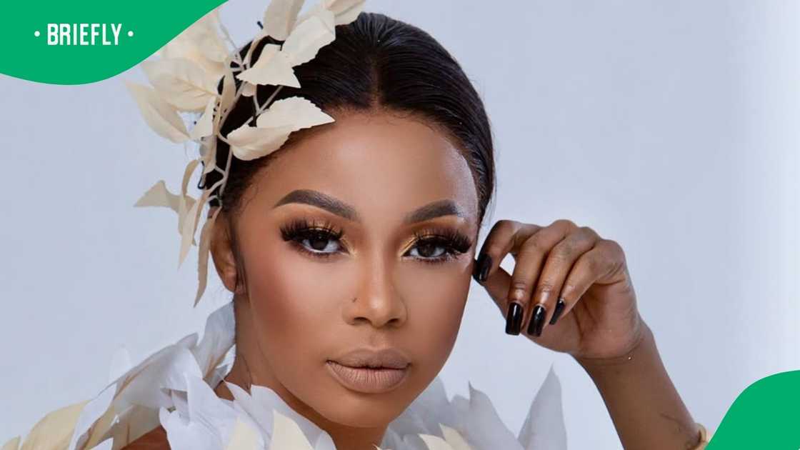 Kelly Khumalo and her bestie reunite Kelly Khumalo and her bestie reunite