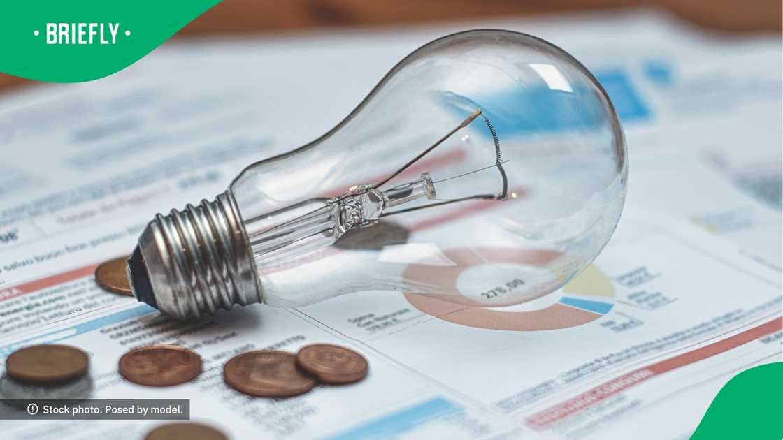 Only 171 units for R800 were received by one person, exemplifying the increasing frustration South Africans felt with high electricity costs