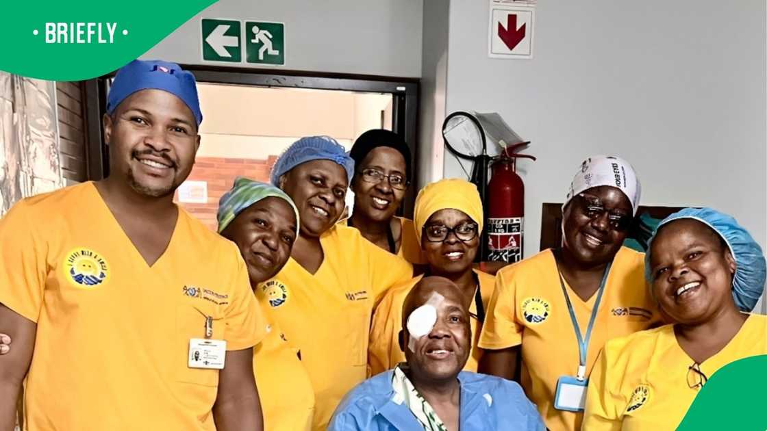 Dr Aaron Motsoaledi undergoes successful eye surgery Dr Aaron Motsoaledi undergoes successful eye surgery