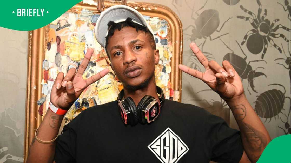 Emtee slams Azanian Doll's allegations.