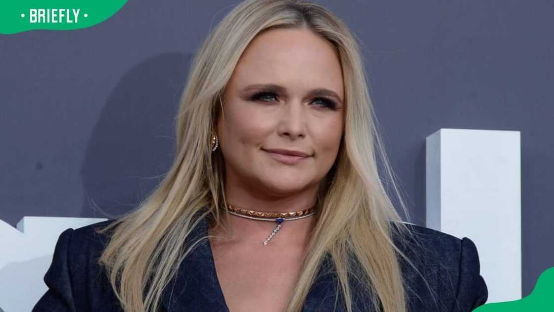 How old is Miranda Lambert? How old is Miranda Lambert?