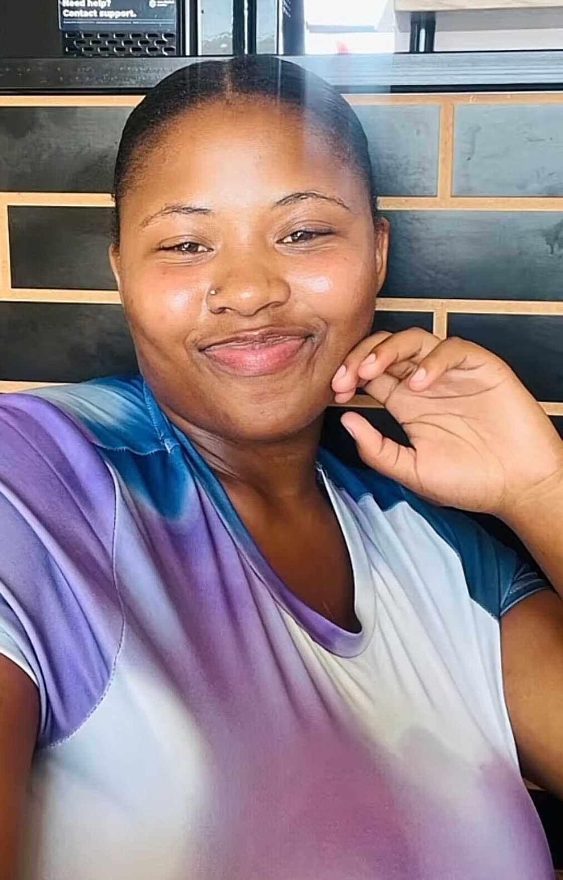 South Africans are applauding a woman's savage response to her boyfriend's breakup.