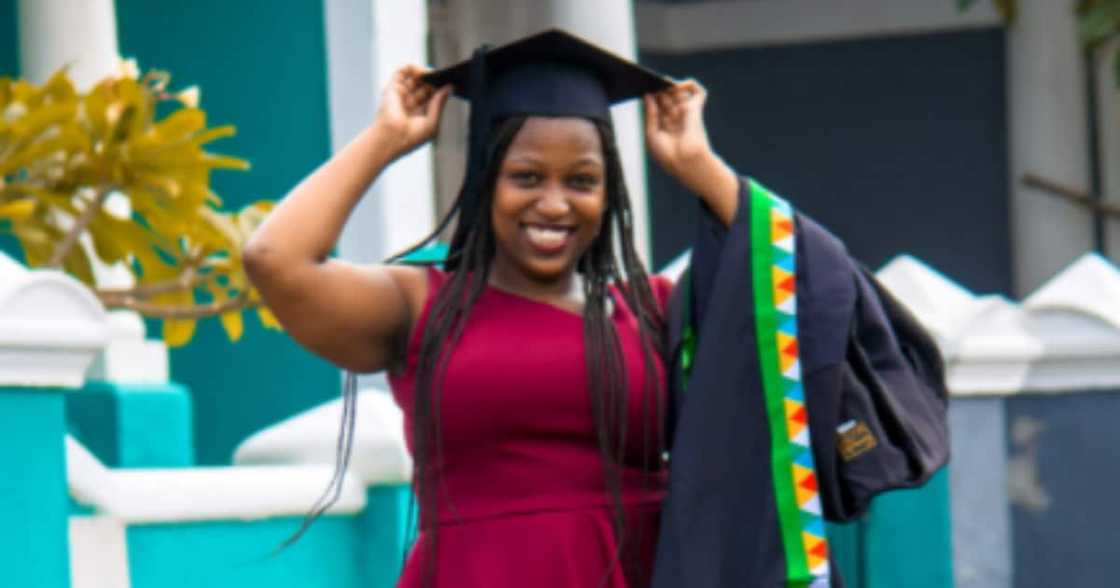 Woman Bags, PhD, Oceanography, Despite the Stigma Woman Bags, PhD, Oceanography, Despite the Stigma