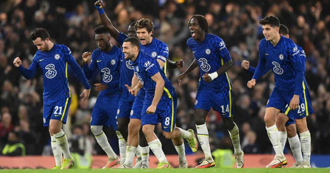 Chelsea players celebrate after Reece James scores their side's winning penalty during the Carabao Cup Round of 16 match between Chelsea and Southampton at Stamford Bridge on October 26, 2021 in London, England. (Photo by Justin Setterfield/Getty Images) Chelsea players celebrate after Reece James scores their side's winning penalty during the Carabao Cup Round of 16 match between Chelsea and Southampton at Stamford Bridge on October 26, 2021 in London, England. (Photo by Justin Setterfield/Getty Images)