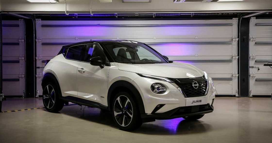 Nissan charges towards electrified future with new line-up and technologies Nissan charges towards electrified future with new line-up and technologies
