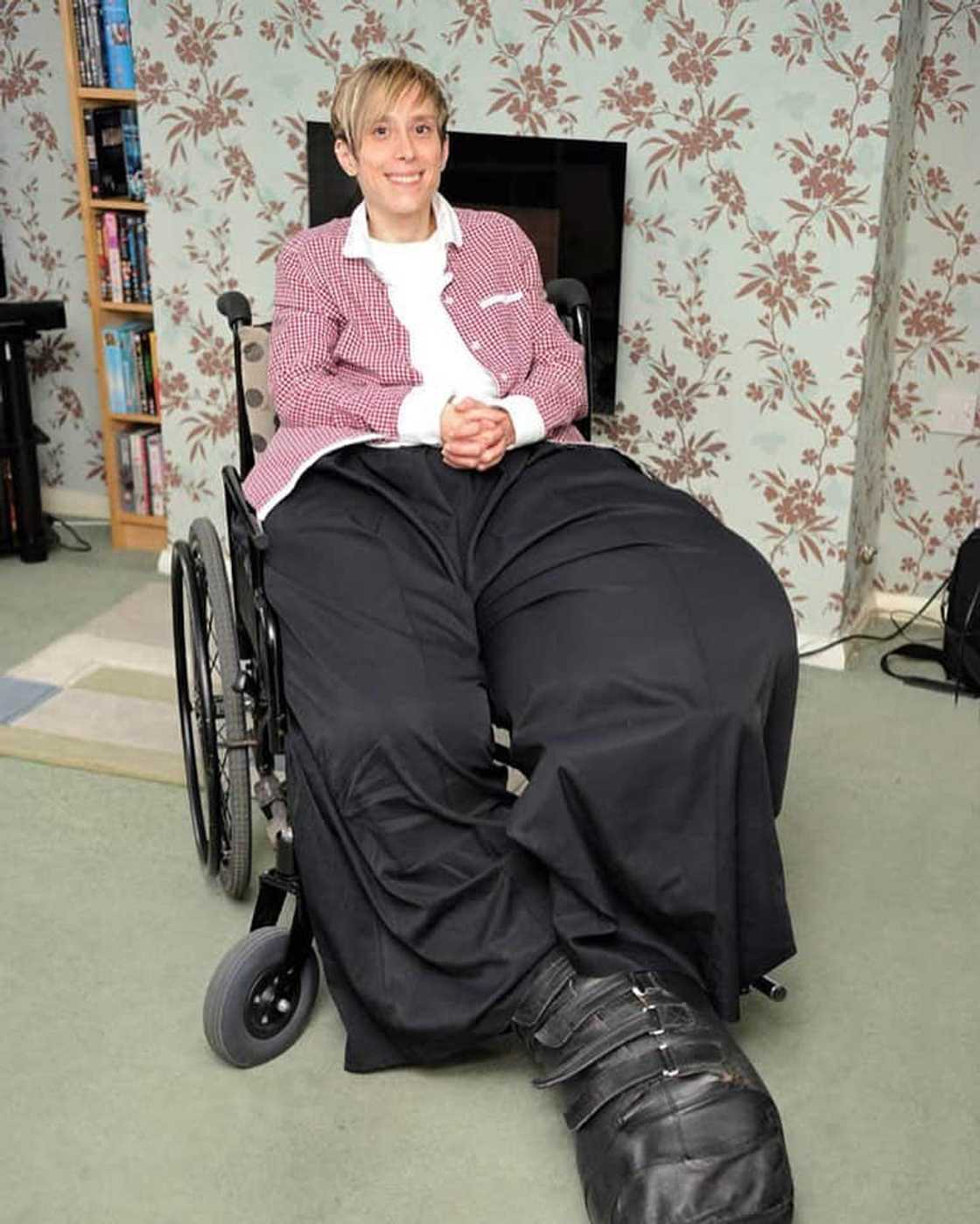 Mandy Sellars Mandy Sellars