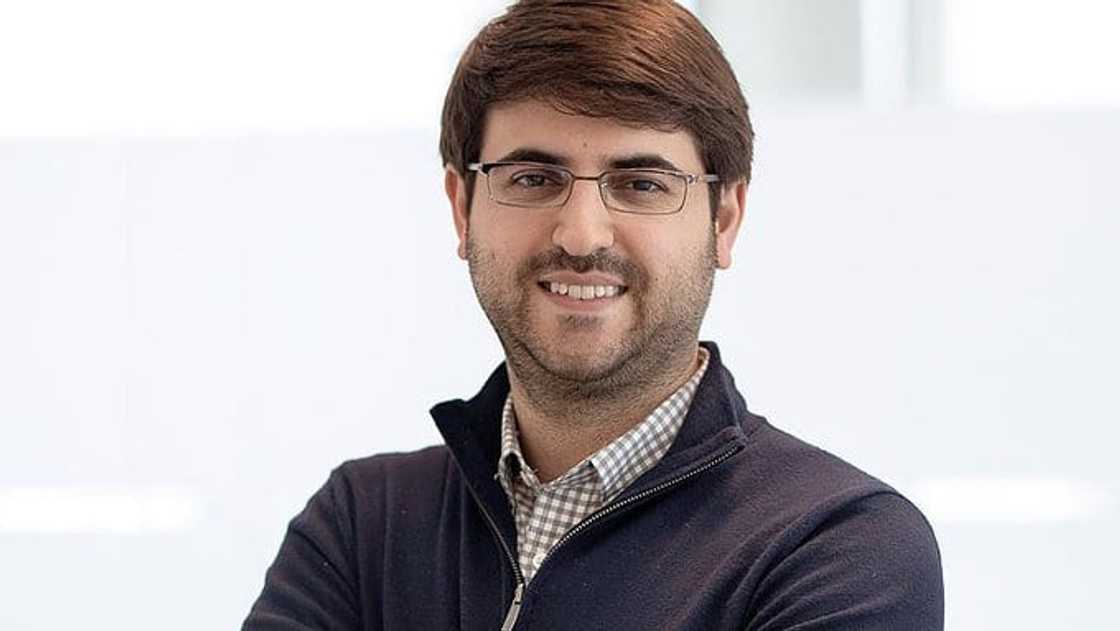 Zachary Kirkhorn Zachary Kirkhorn