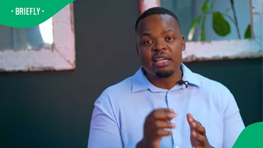 Man shares odd job applicant Man shares odd job applicant