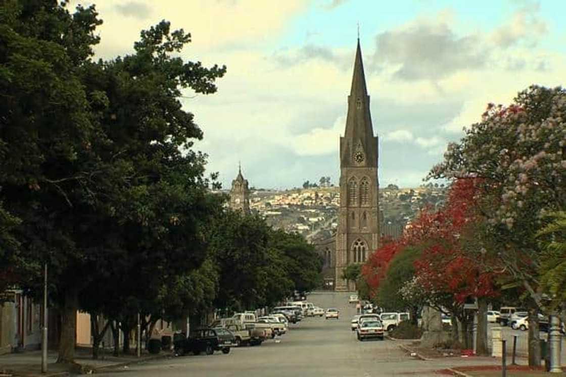 List of cities in South Africa with the best sights and activities: top 15 list List of cities in South Africa with the best sights and activities: top 15 list