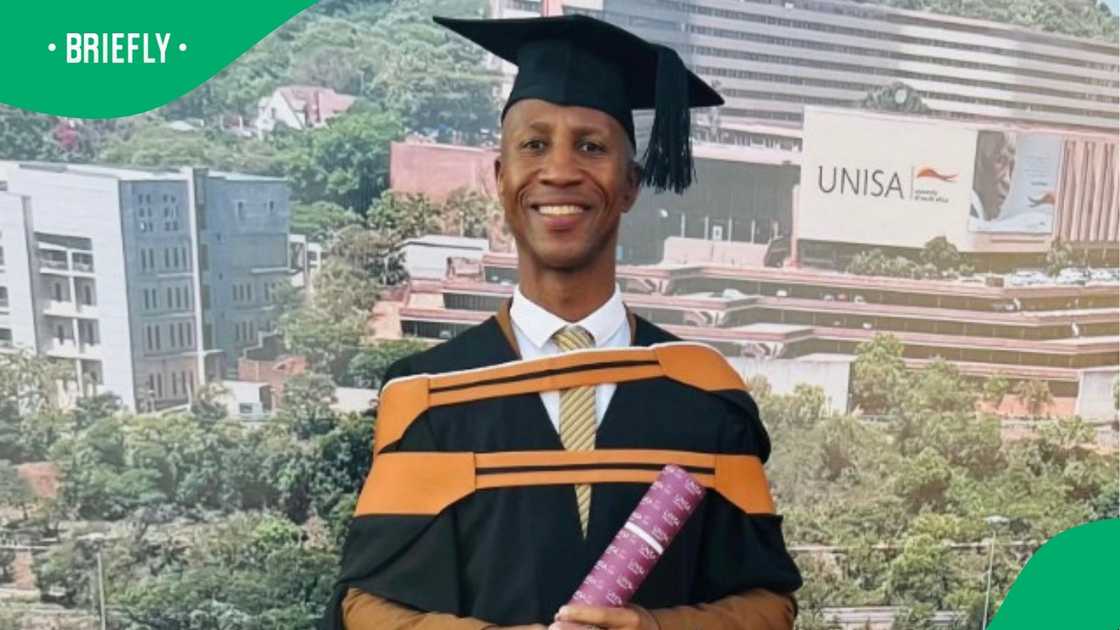 SAPS constable earns several degrees SAPS constable earns several degrees